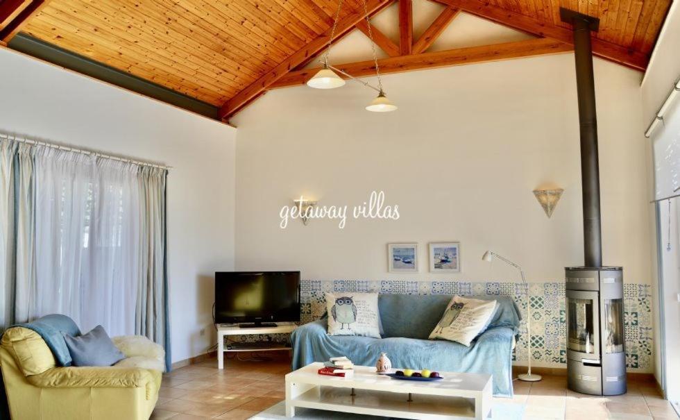 פיסורי Aricia Villa מראה חיצוני תמונה